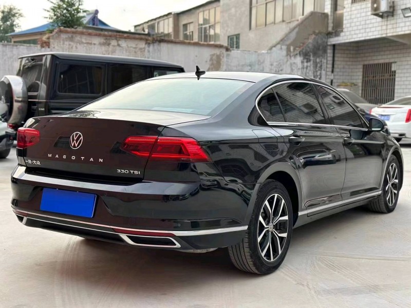 济宁21年大众迈腾8