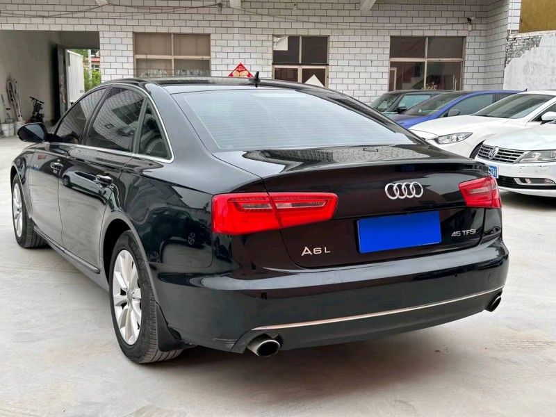 济宁15年奥迪A6L8