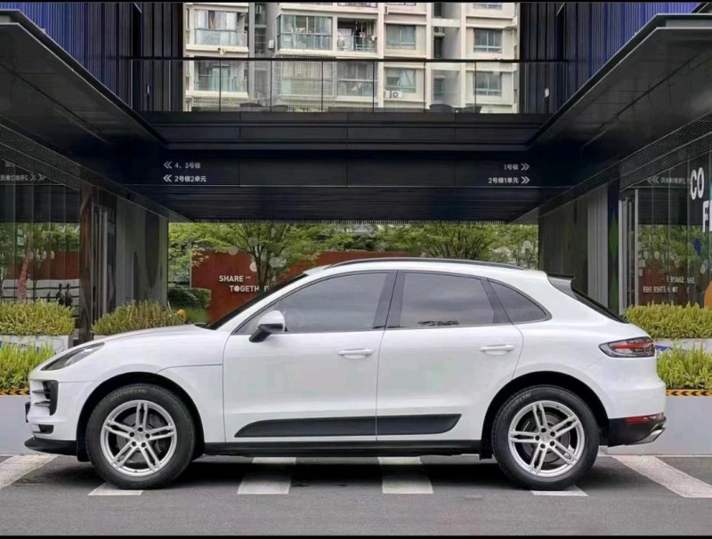 珠海19年保时捷Macan2