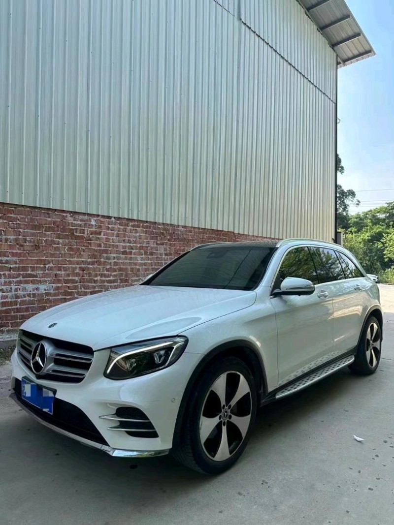 北海19年奔驰GLC2