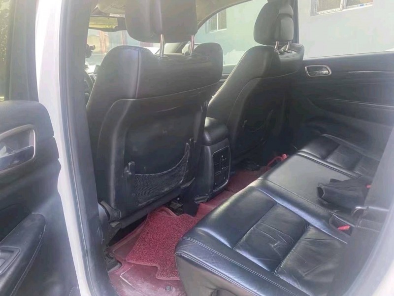 东营12年Jeep大切诺基7