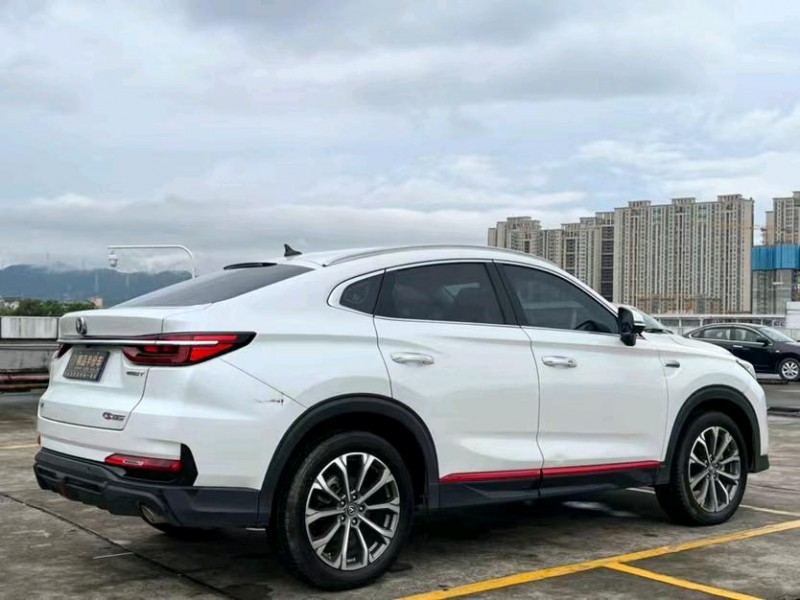 东莞21年长安汽车CS857