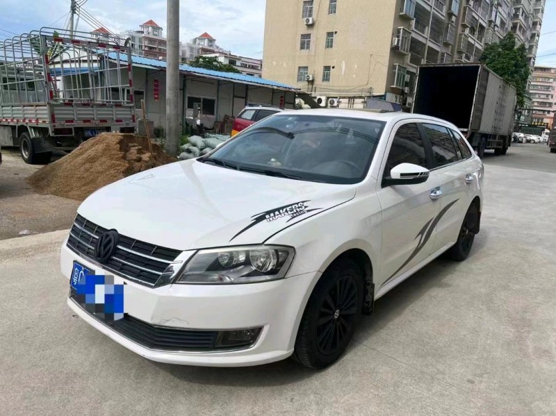 汕头13年大众朗行7