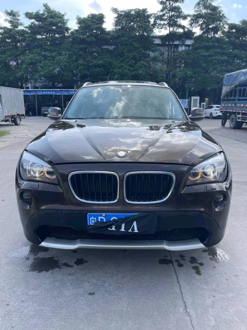 中山13年宝马X11