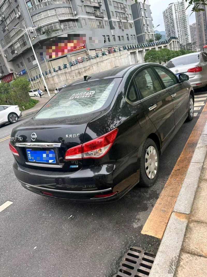 達州17年日產軒逸4