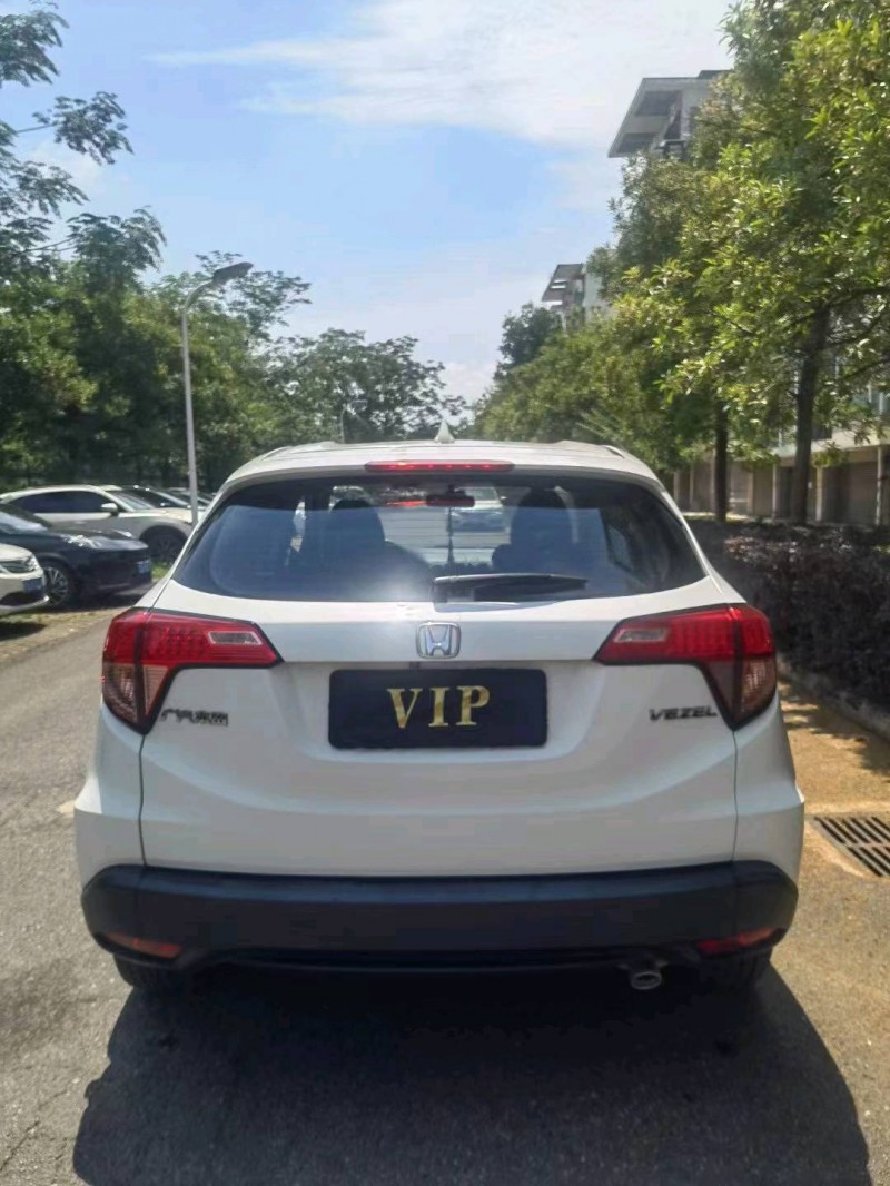 宜昌17年本田缤智4