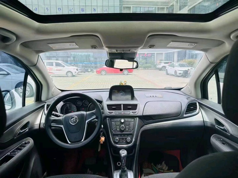 东营12年别克昂科拉5