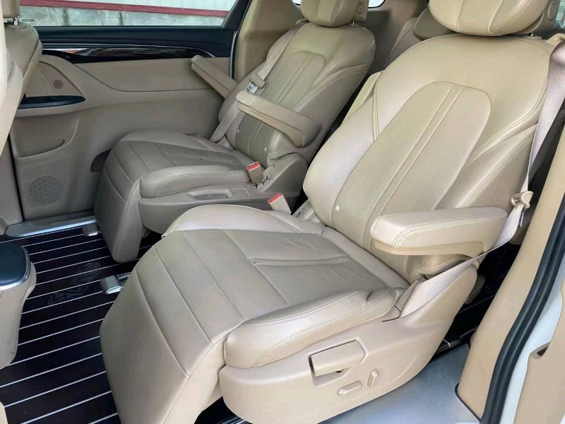 苏州20年别克GL89