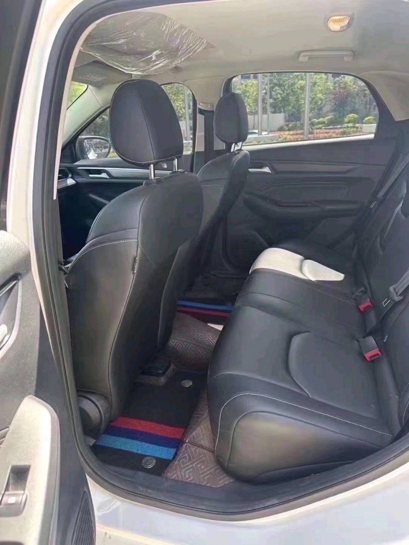 东营21年福特福睿斯8