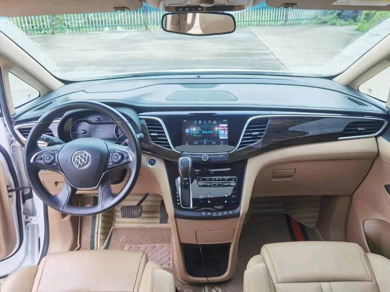 嘉兴19年别克GL88