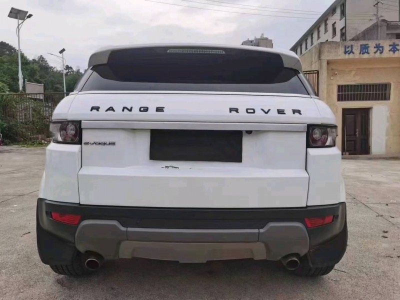 衡阳12年路虎极光8