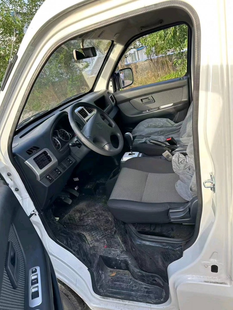 青岛23年长安汽车之星8