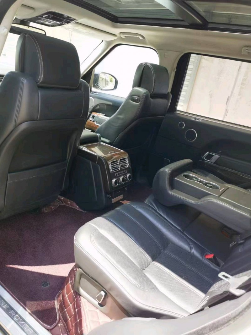 淄博15年路虎揽胜行政8