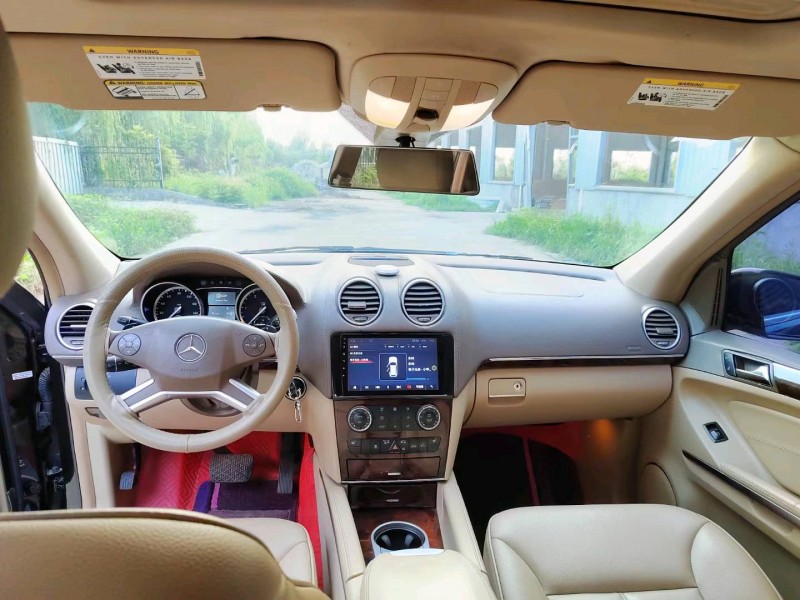 徐州13年奔驰GL4