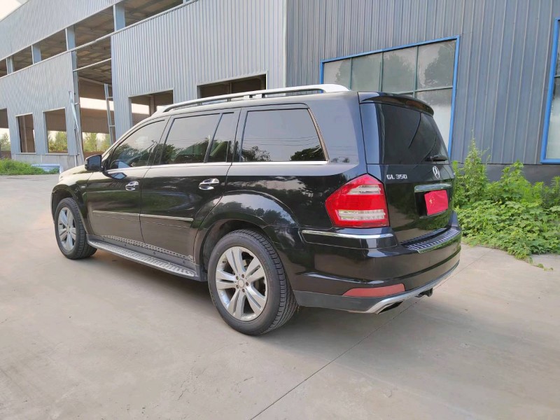 徐州13年奔驰GL8