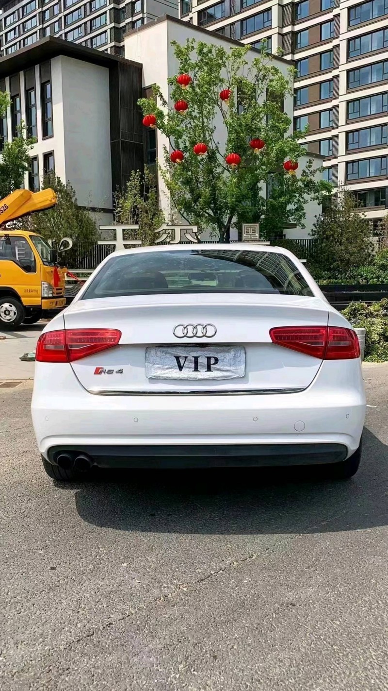 廊坊15年奥迪A4L9