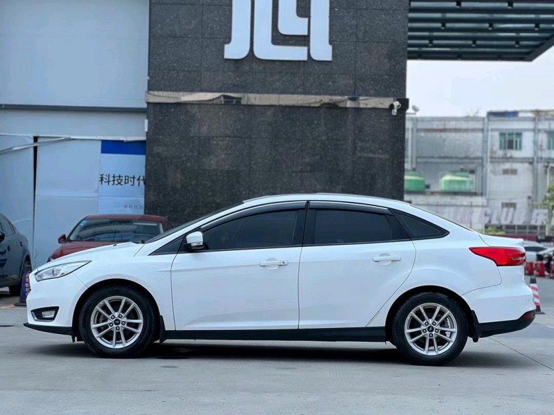 东莞16年福特福克斯7
