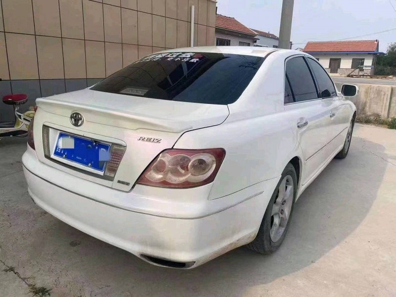 济南09年丰田锐志4