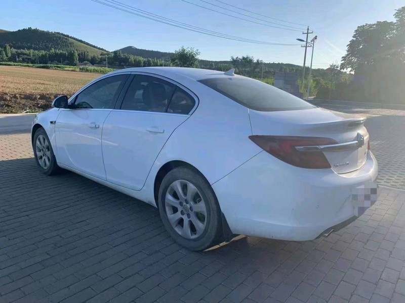 枣庄14年别克君威5