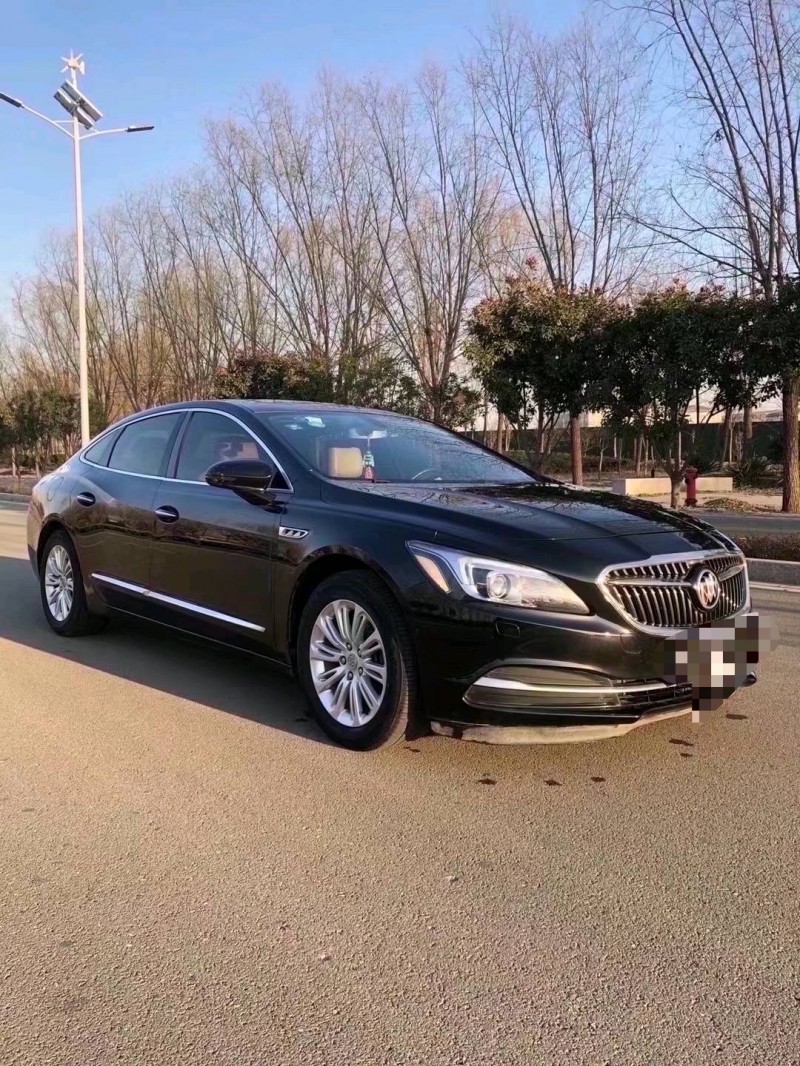 枣庄17年别克君越3