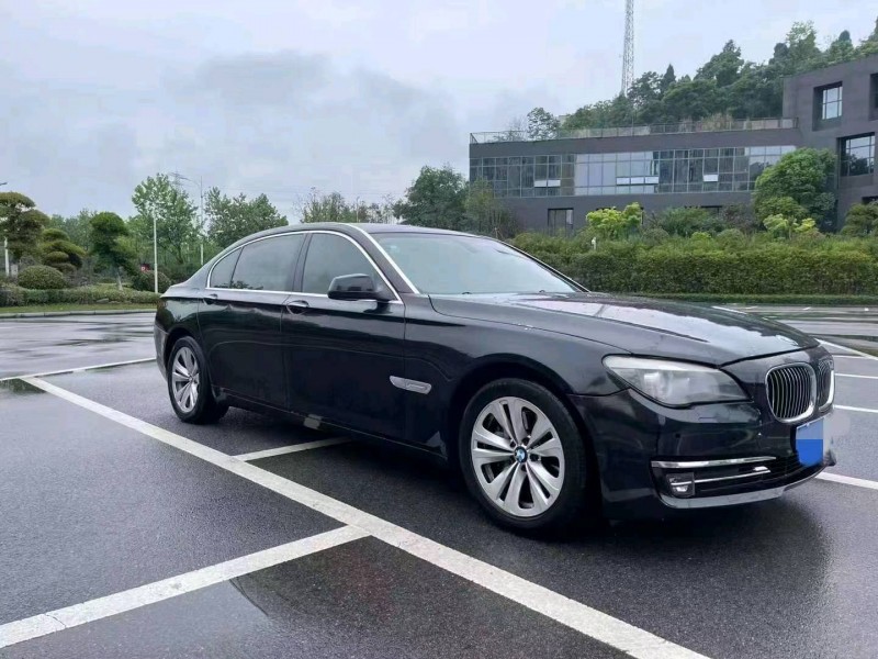 宜昌11年宝马7系2