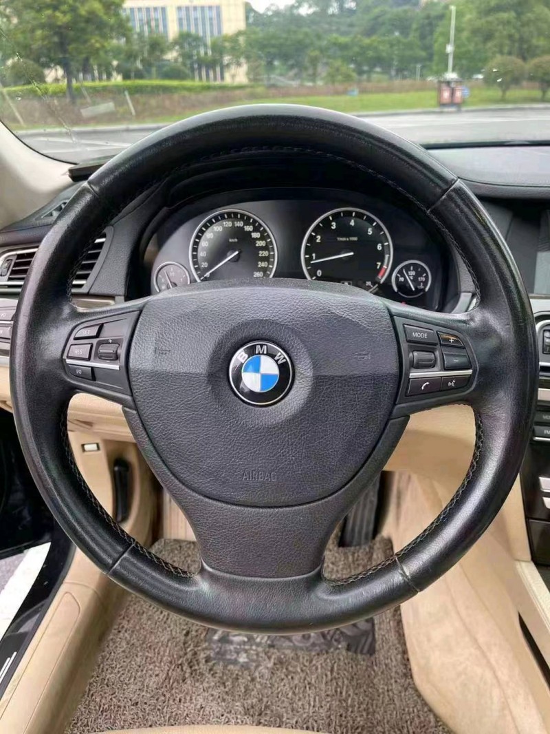 宜昌11年宝马7系5