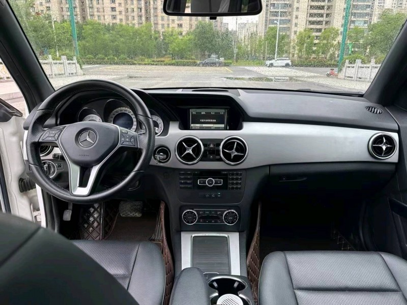 徐州14年奔驰GLK7