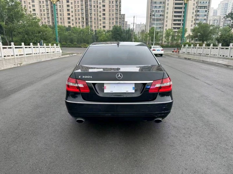 徐州13年奔驰E6