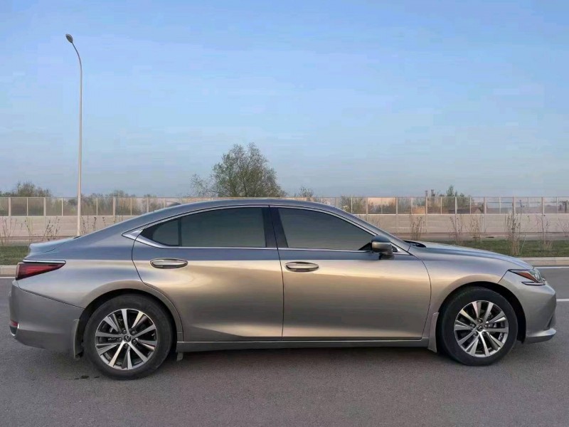 济南20年雷克萨斯ES5