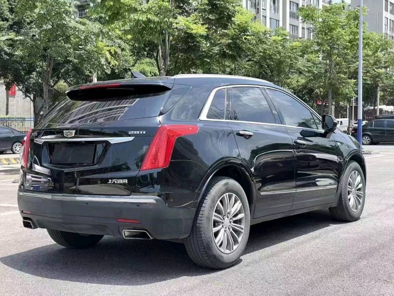 重庆17年凯迪拉克XT55