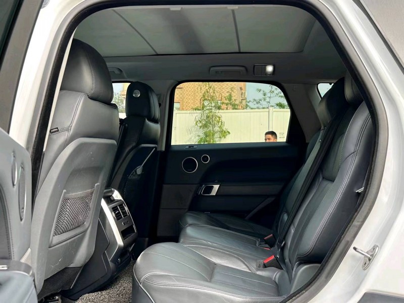 深圳14年路虎揽胜运动4