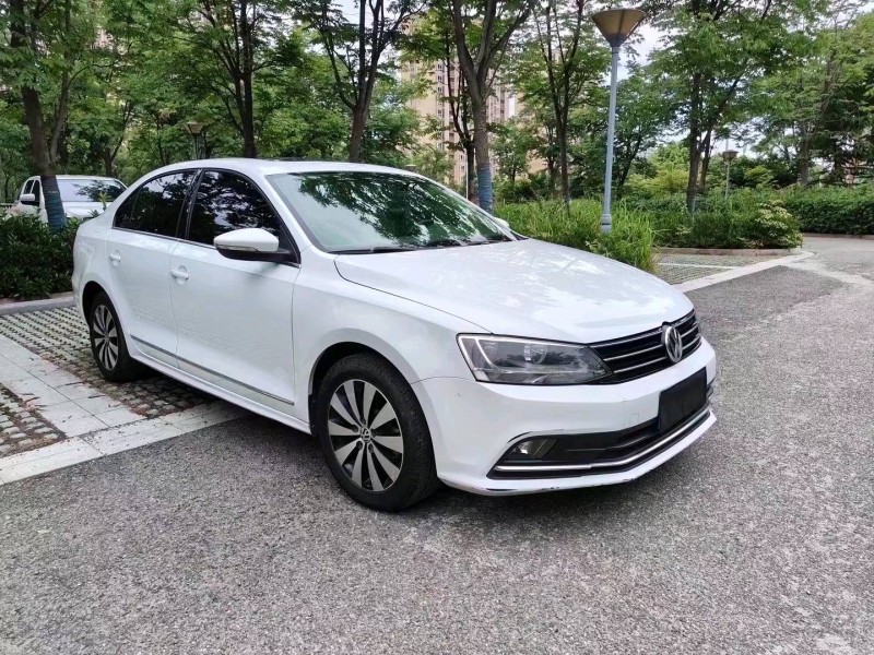 淮南17年大众速腾6