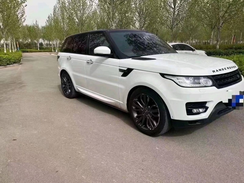 济南17年路虎揽胜运动2