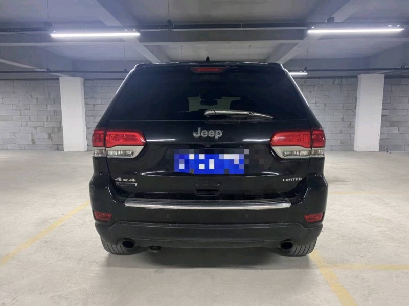 遵義14年Jeep大切諾基8