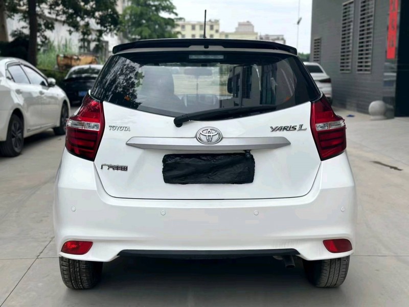 汕头19年丰田YARiS L 致炫9