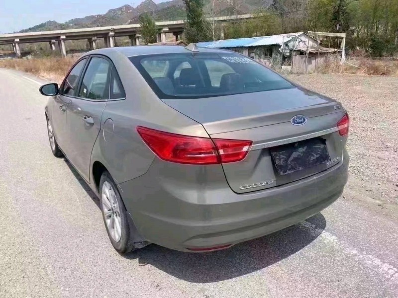 石家庄16年福特福睿斯7