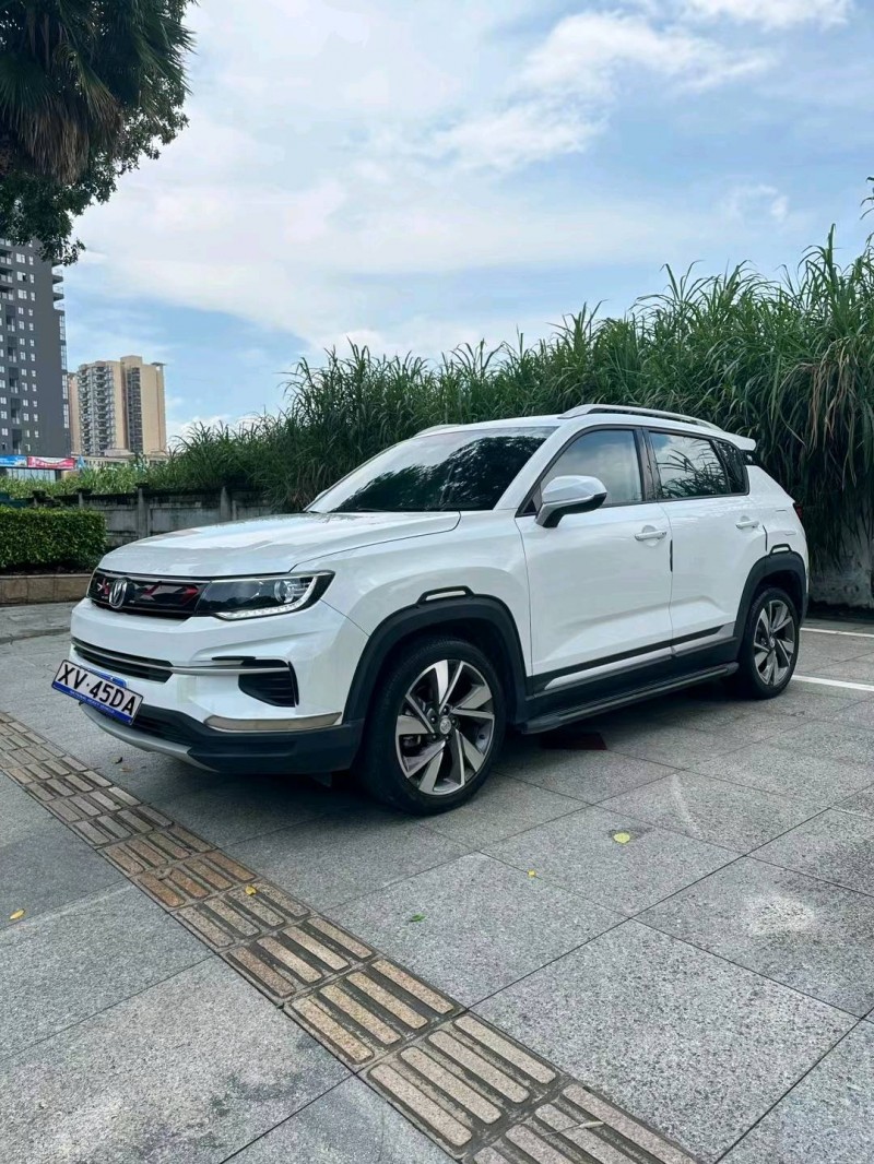 东莞20年长安汽车CS352