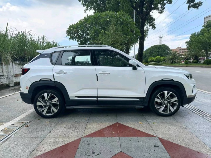 东莞20年长安汽车CS357