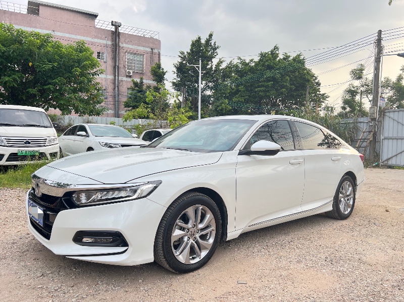 广州20年本田雅阁2