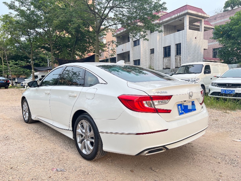 广州20年本田雅阁7