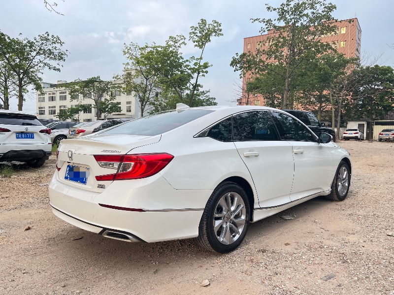 广州20年本田雅阁9