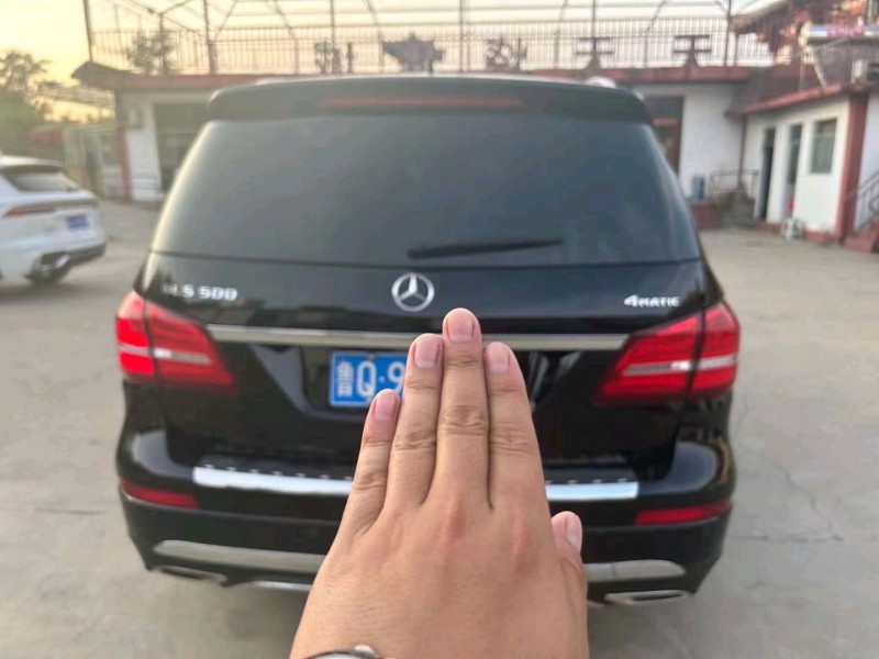 枣庄18年奔驰GLS2