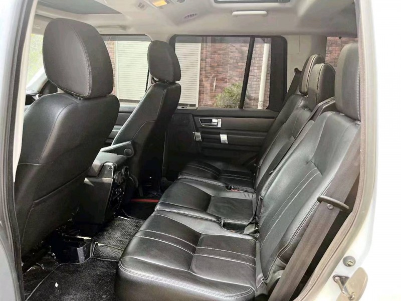 东营13年路虎发现8