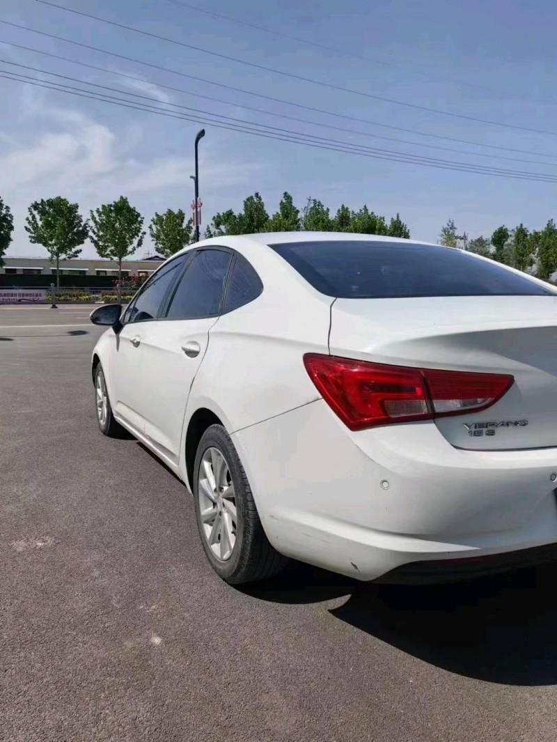 东营19年别克威朗3