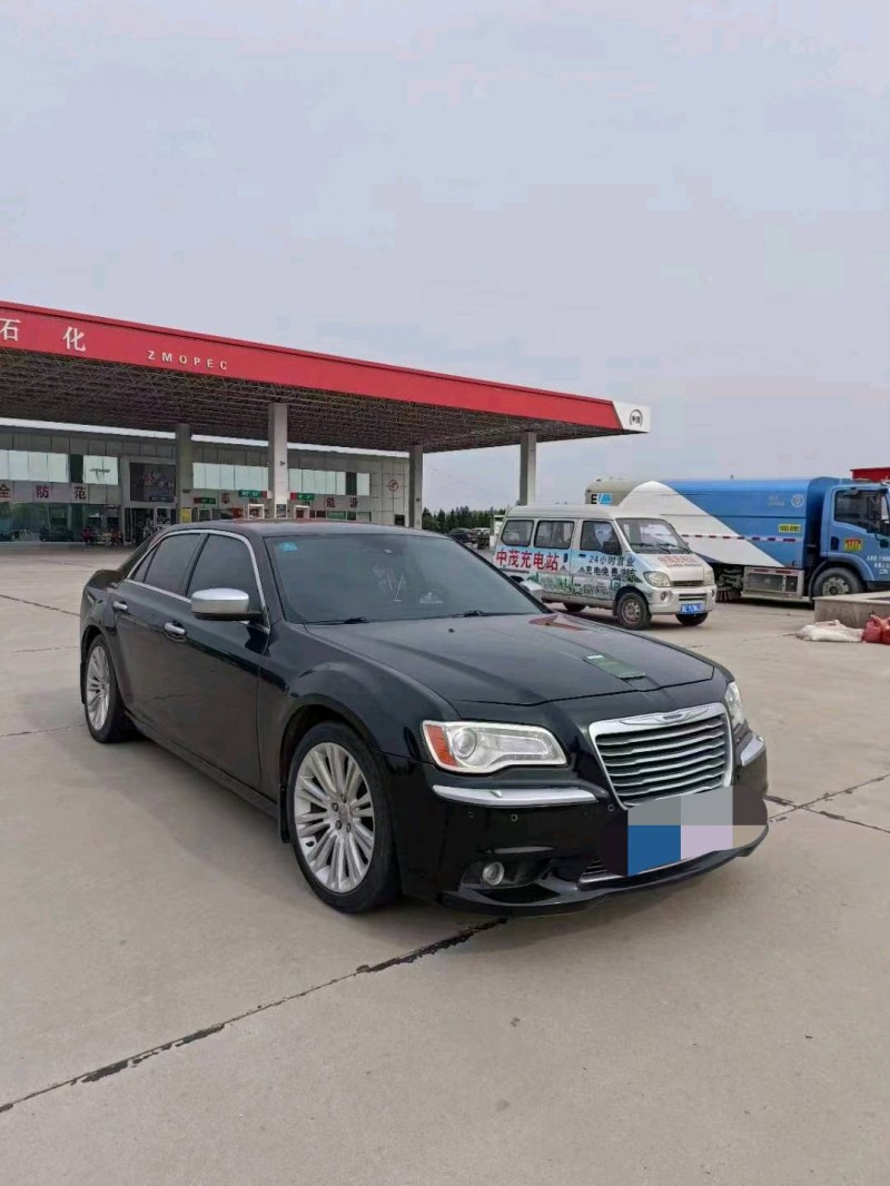 邯郸14年克莱斯勒300C3
