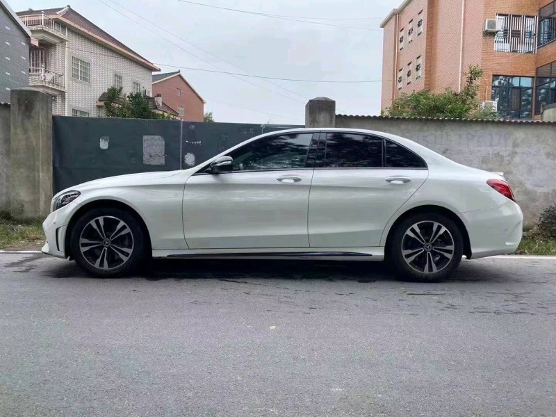 嘉兴19年奔驰C3