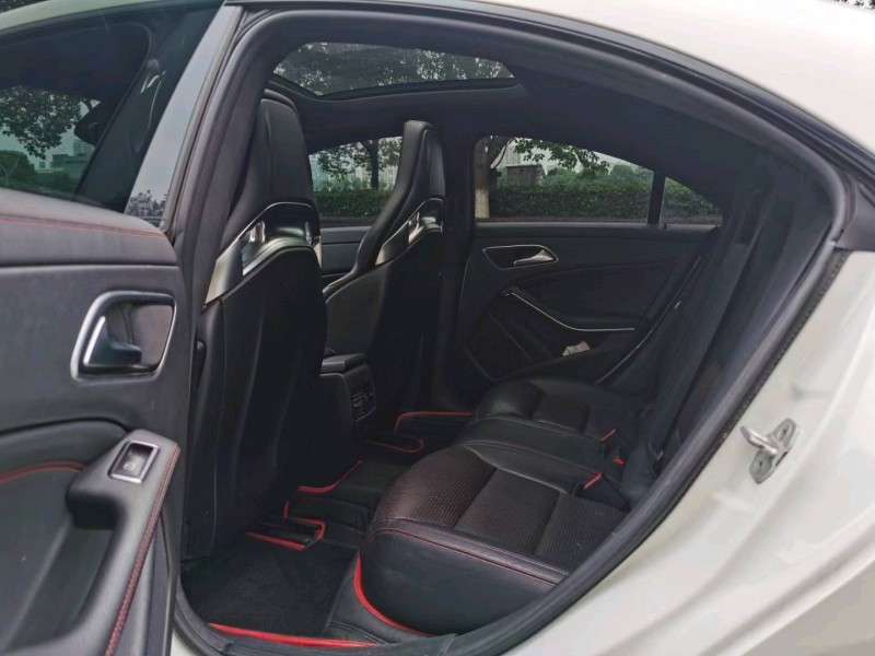 苏州16年奔驰CLA6