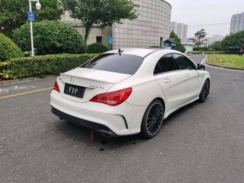 苏州16年奔驰CLA7