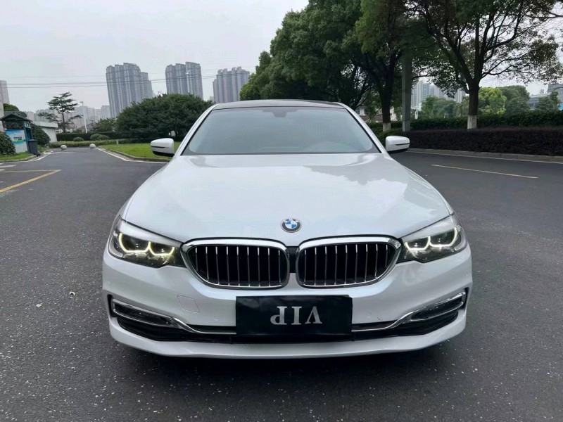 苏州19年宝马5系1