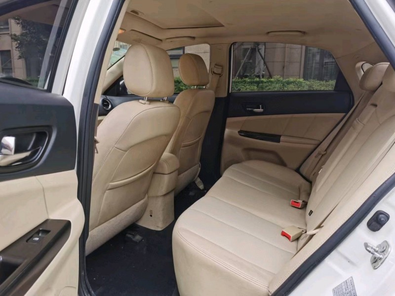 苏州15年长安汽车逸动6